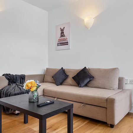 Appartement Modern Flat In Stockwell, 10 Mins From Oxford Circus à Londres Extérieur photo